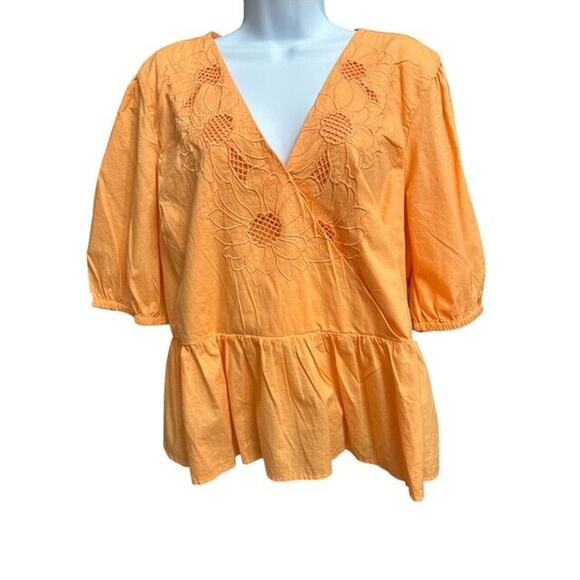 St John's Bay XL Top Orange Lovely Embroidered Floral Eyelet Lightweight Pleats - Picture 1 of 5